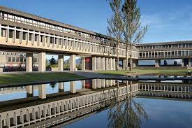 Fraser International College Image